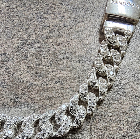 Pandora Timeless Pavé Cuban Chain Bracelet - Picture 6 of 7